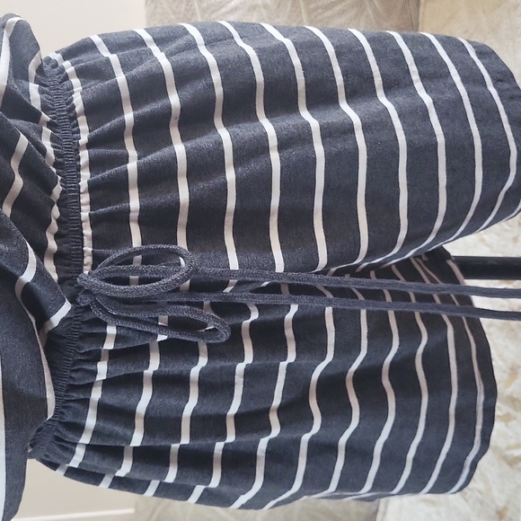 YIBOCK Casual Sleeveless Button Down Striped Short Jumpsuit Henley Romper - Picture 5 of 15